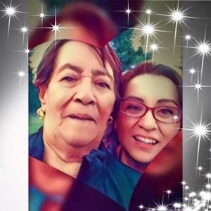 Meet your Posher, Alejandra